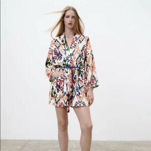 Zara Multicolour Tribal Print Minoi Kimono Size Small